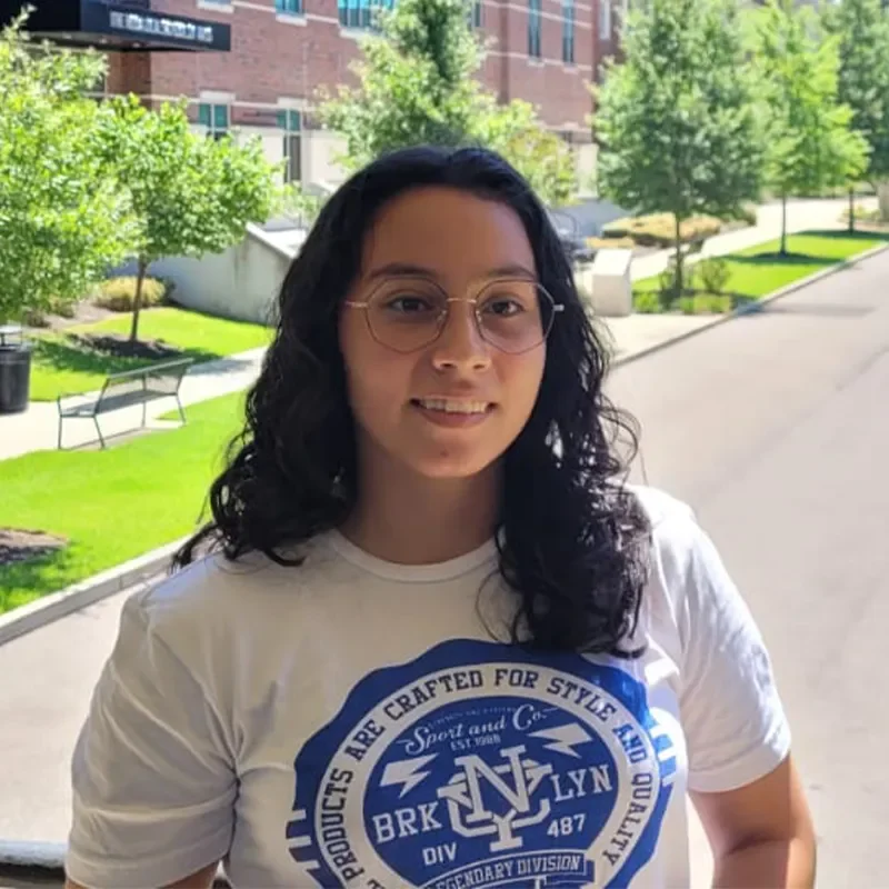 Salomé Artieda, estudiante AUP · Christian Brothers University